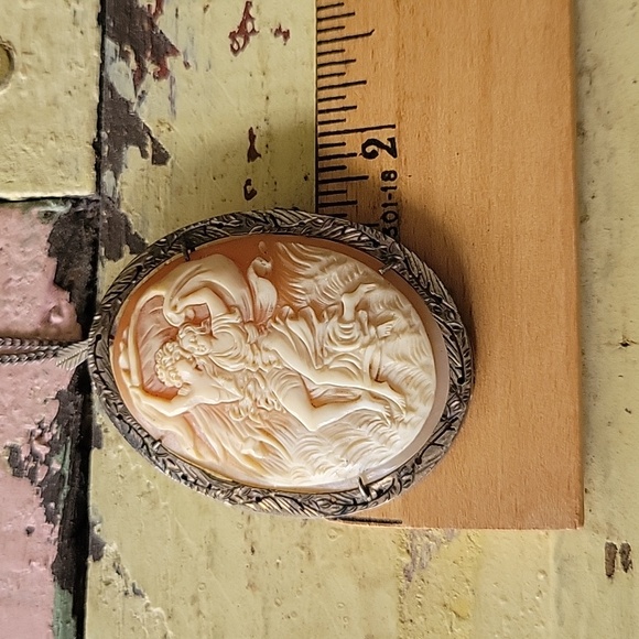 Beautiful Victorian Cameo - Picture 3 of 6